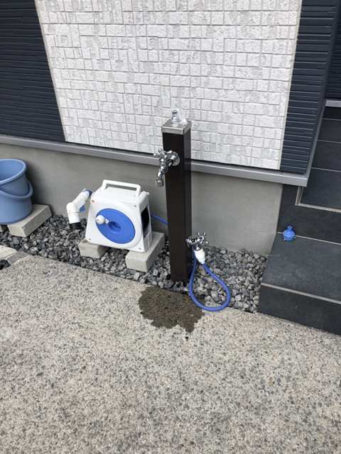 今治市で散水栓から立水栓に交換