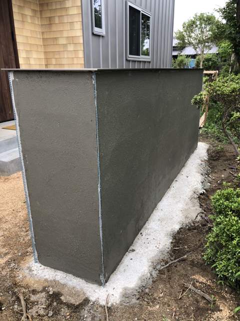 今治市ブロック門柱の下地工事